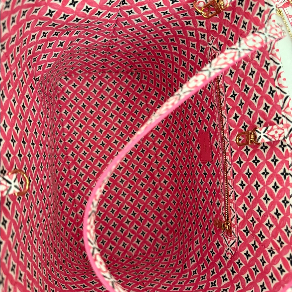 Louis Vuitton By the Pool Monogram Giant Neverfull MM Tote Rose Pink M22980 - Picture 14 of 15